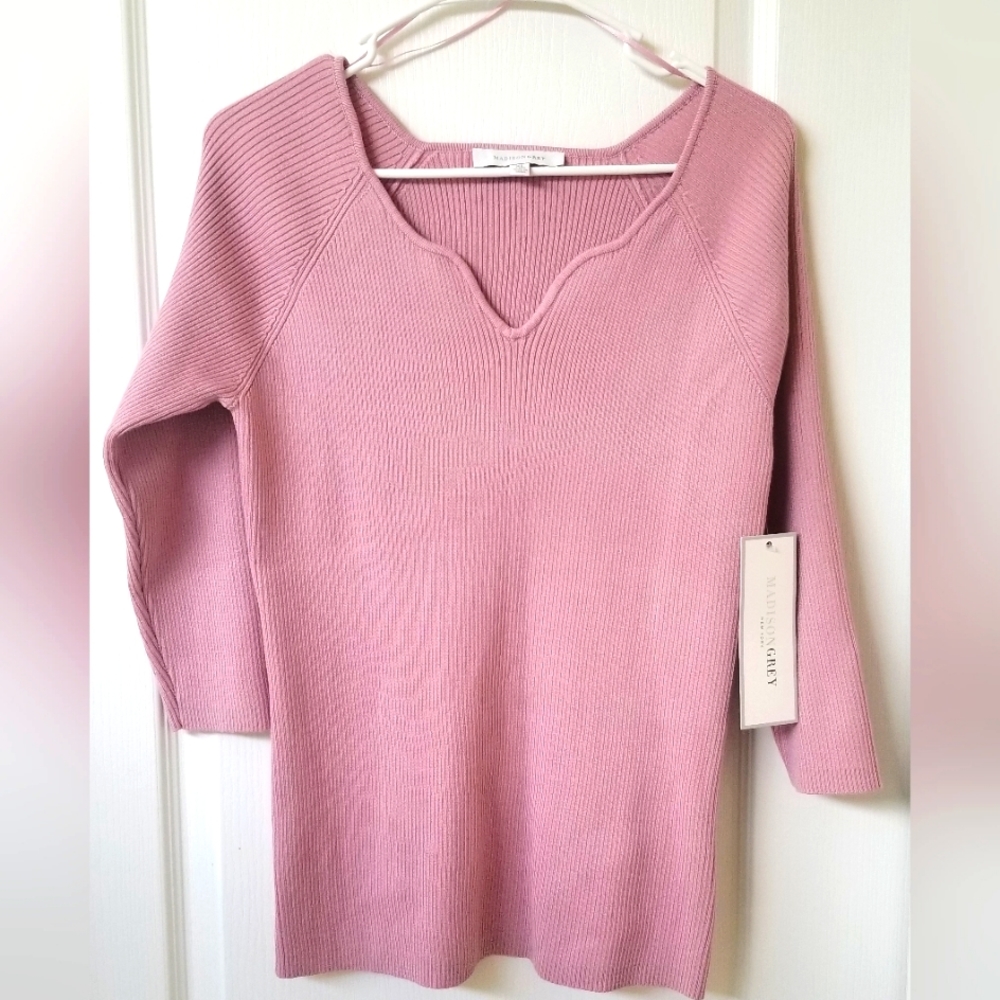 NWT Madison Grey Sweater XL